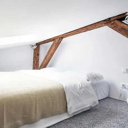 Old New - Szczepanska Aparthotel 3*