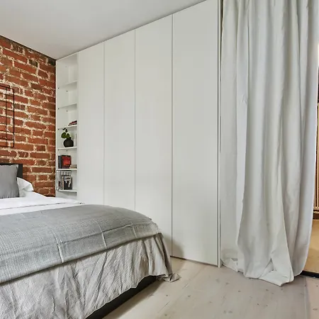 Aparthotel Old New - Szczepanska 3*